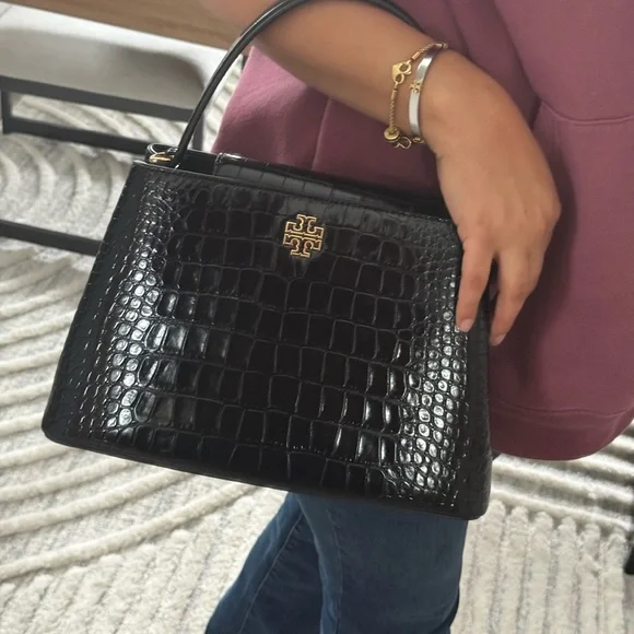 1018$+!! New Tory Burch Britten Black Leather Satchel & Matching Bifold Wallet - Picture 15 of 17